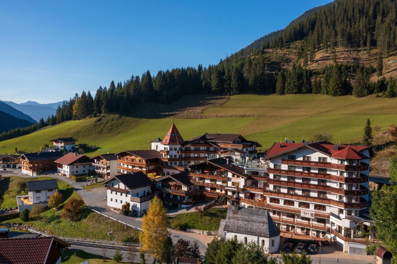 Hotel Thaneller Stadl Braeu Berwang Extérieur photo