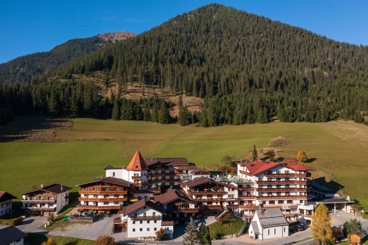 Hotel Thaneller Stadl Braeu Berwang Extérieur photo